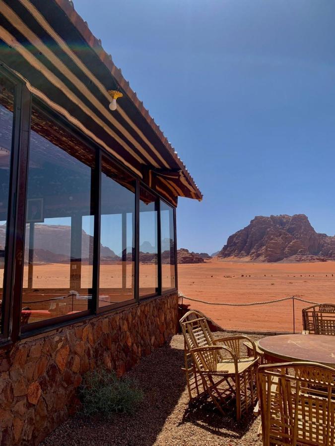 Salameh'S Bedouin Camp Hotel วาดิรัม ภายนอก รูปภาพ