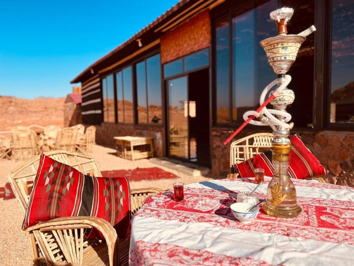 Salameh'S Bedouin Camp Hotel วาดิรัม ภายนอก รูปภาพ